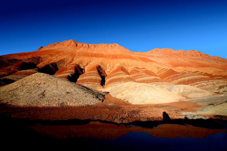 Strong red rock gansu province