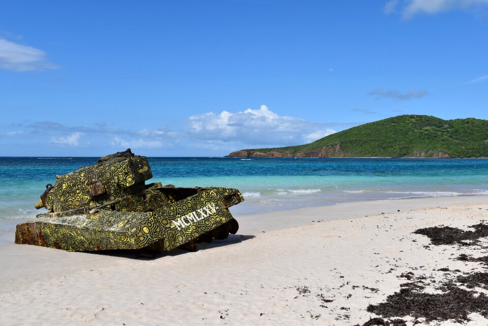Puerto rico culebra flamenco beach