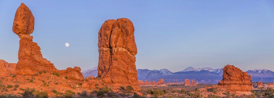 Outdoors formation sandstone photo