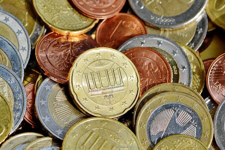 Currency specie loose change