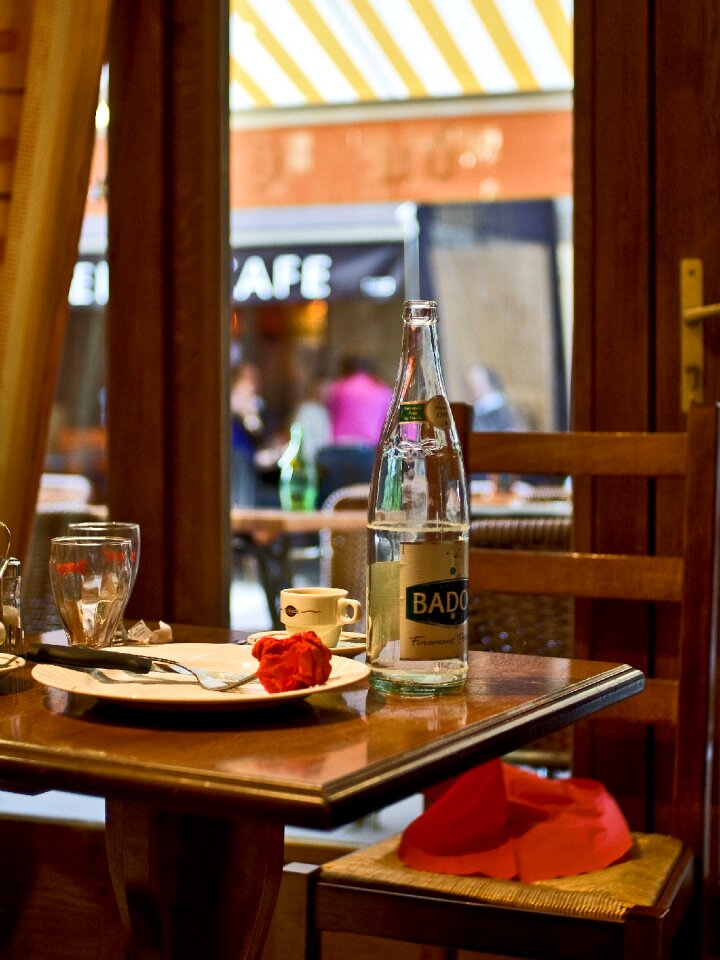 Table restaurant architecture