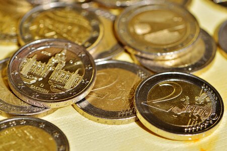 Currency specie loose change