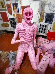 2018, modelage des sentinelles en cours dans mon atelier… 