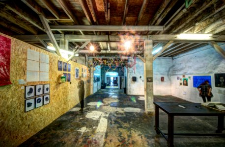 50 artistes à l'atelier Ni 