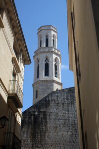 Catalonia church alley