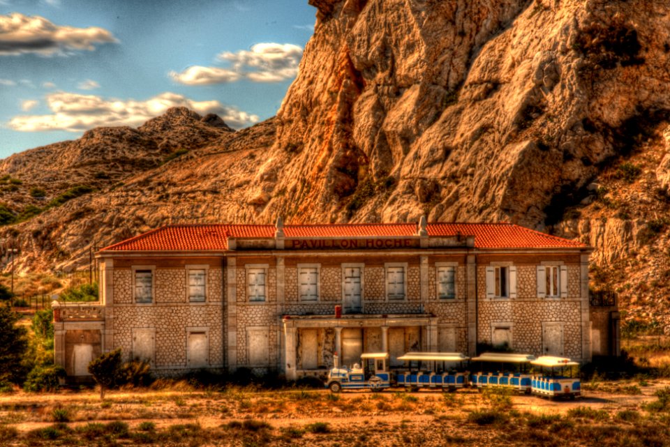 DSC_2180And10morea_tonemapped 