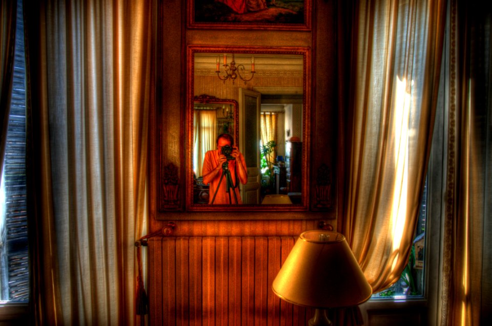 DSC_1677_80_82_84_tonemapped 