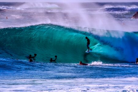 Waves surfing surfboard photo