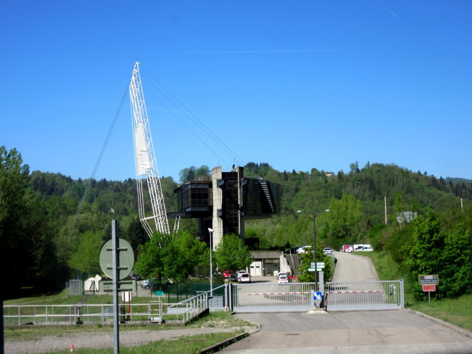 201804_0407 