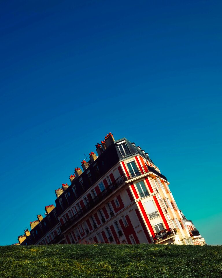 Tilted hill hilltop