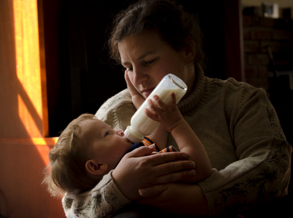 Bottle feeding brown bottle