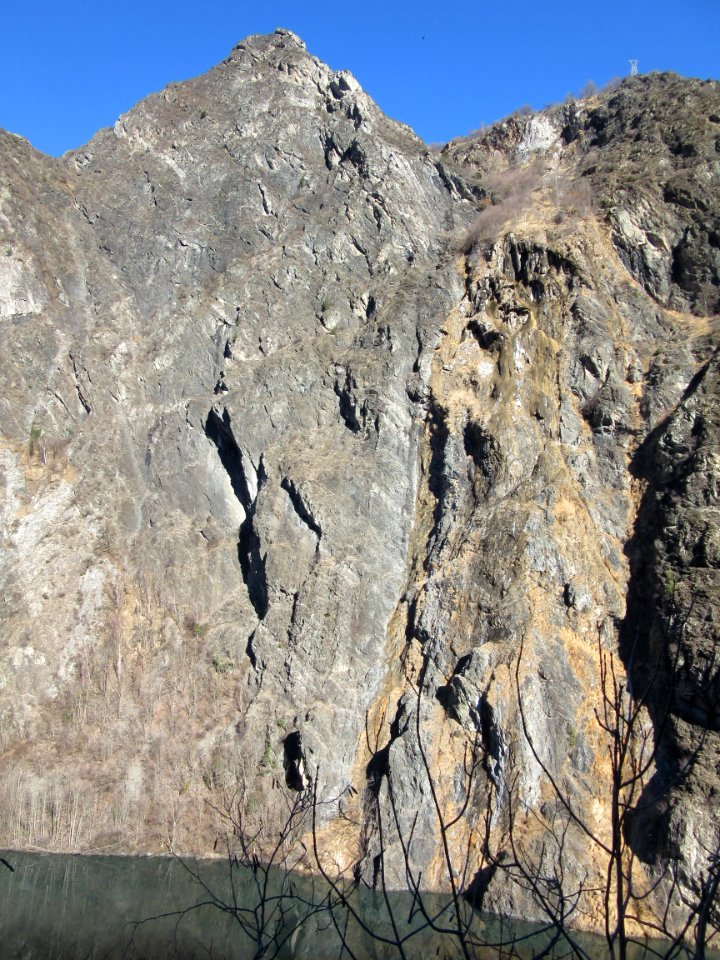 201602_0272 