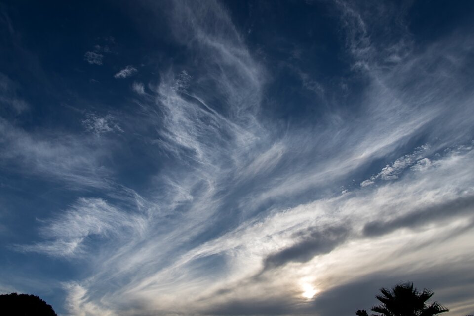 Dramatic pattern streaks