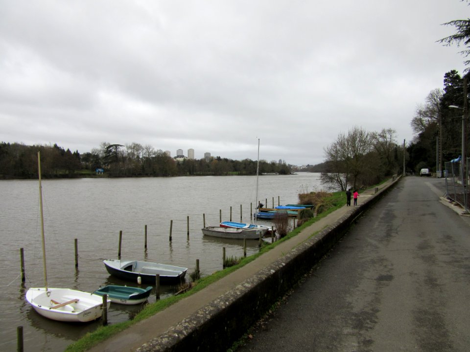 201503_0009 