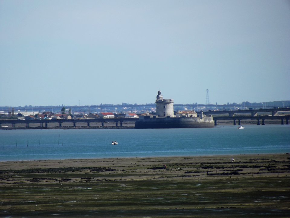 201308_0076 