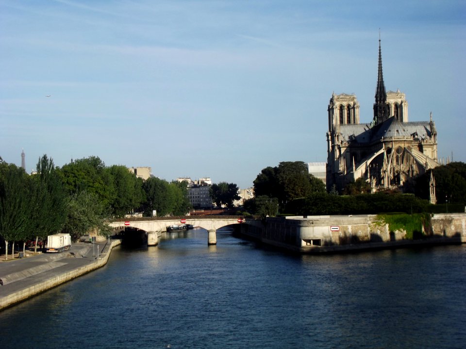201308_0017 