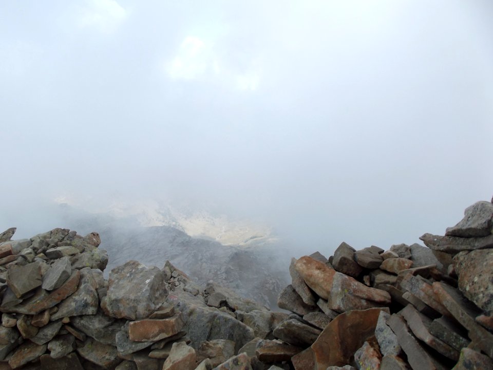 201209_0136 