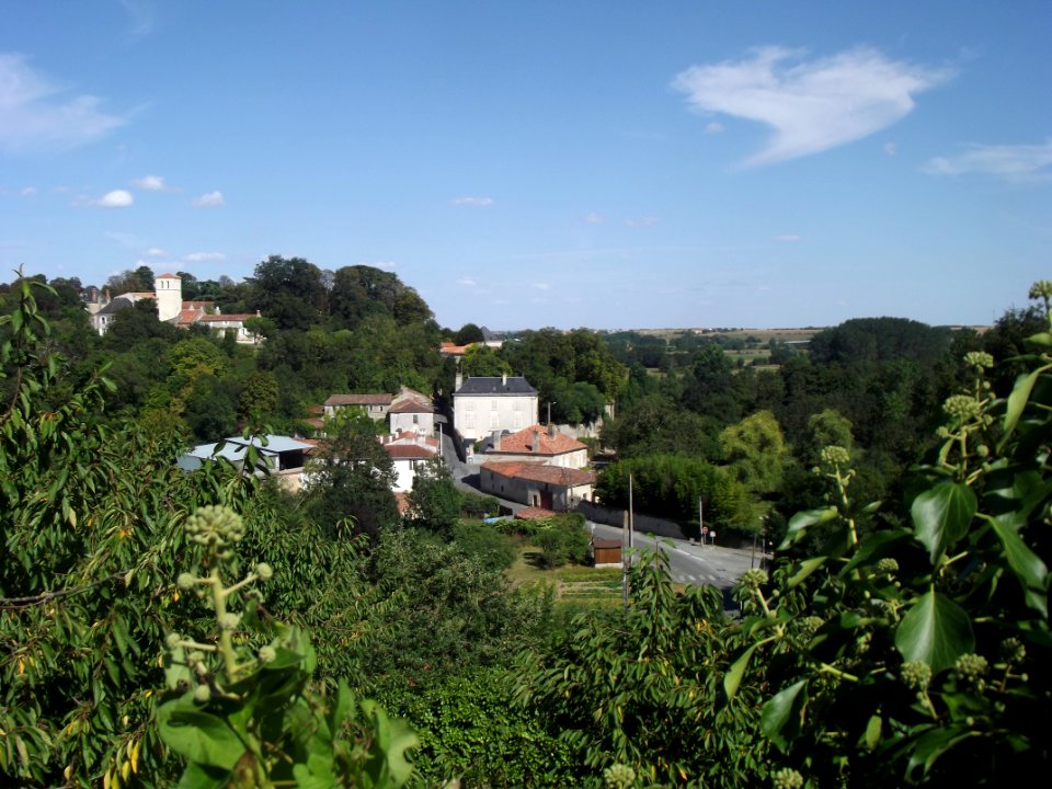 201208_0135 
