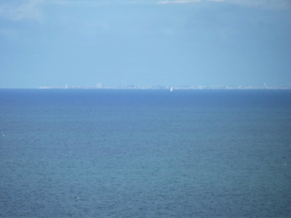 201208_0075 