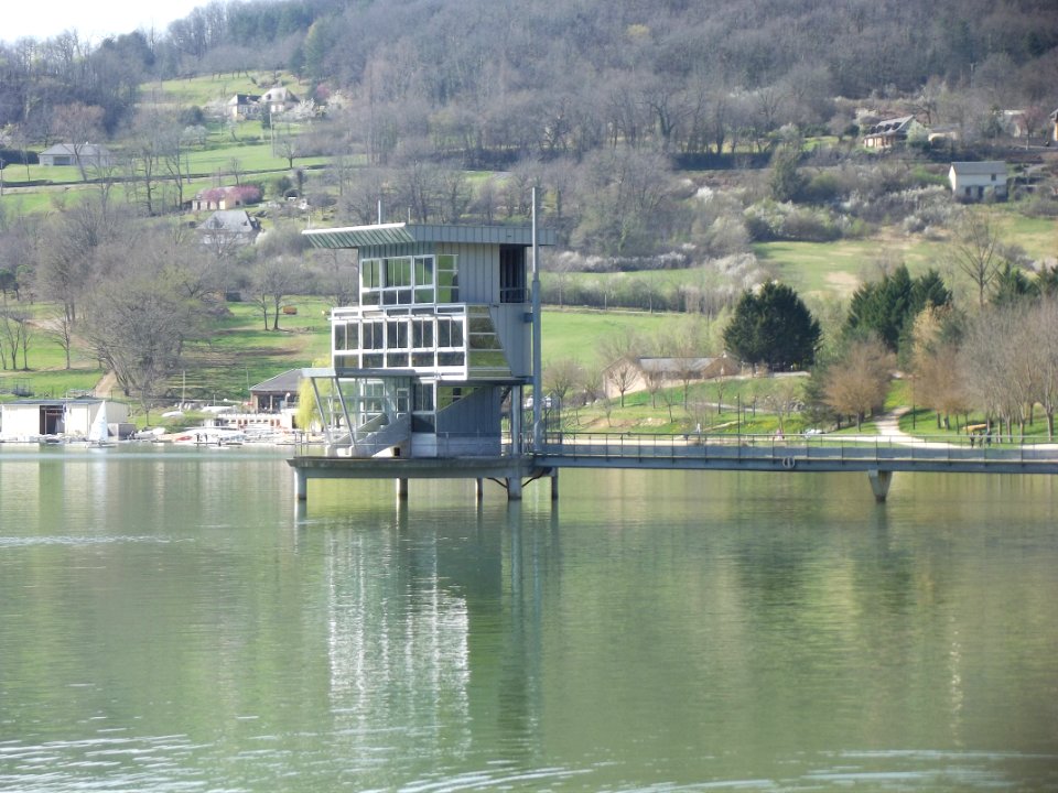 201203_0032 