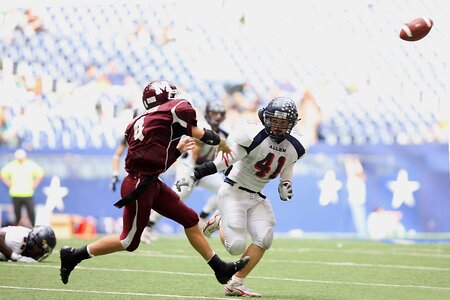 Pass rusher defense action