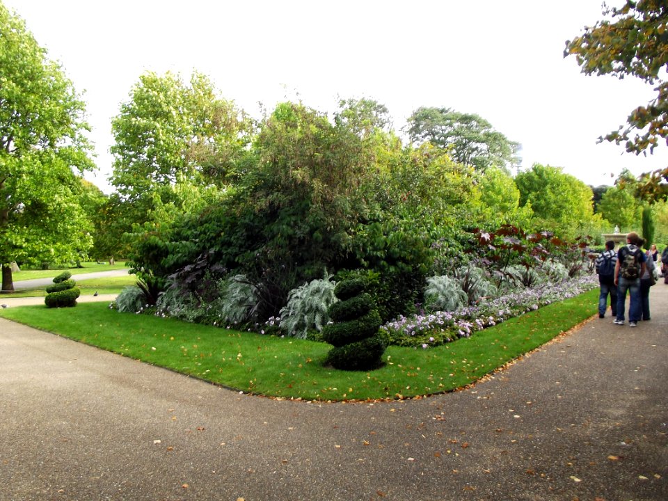 201109_0076 