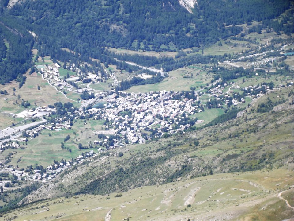 201108_0077 