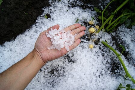 First snow hail letotakoeleto
