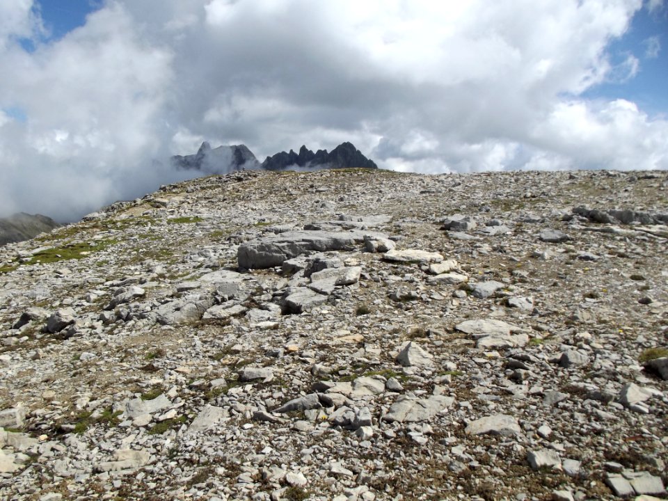 201107_0151 