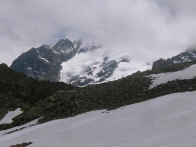 201106_0056 