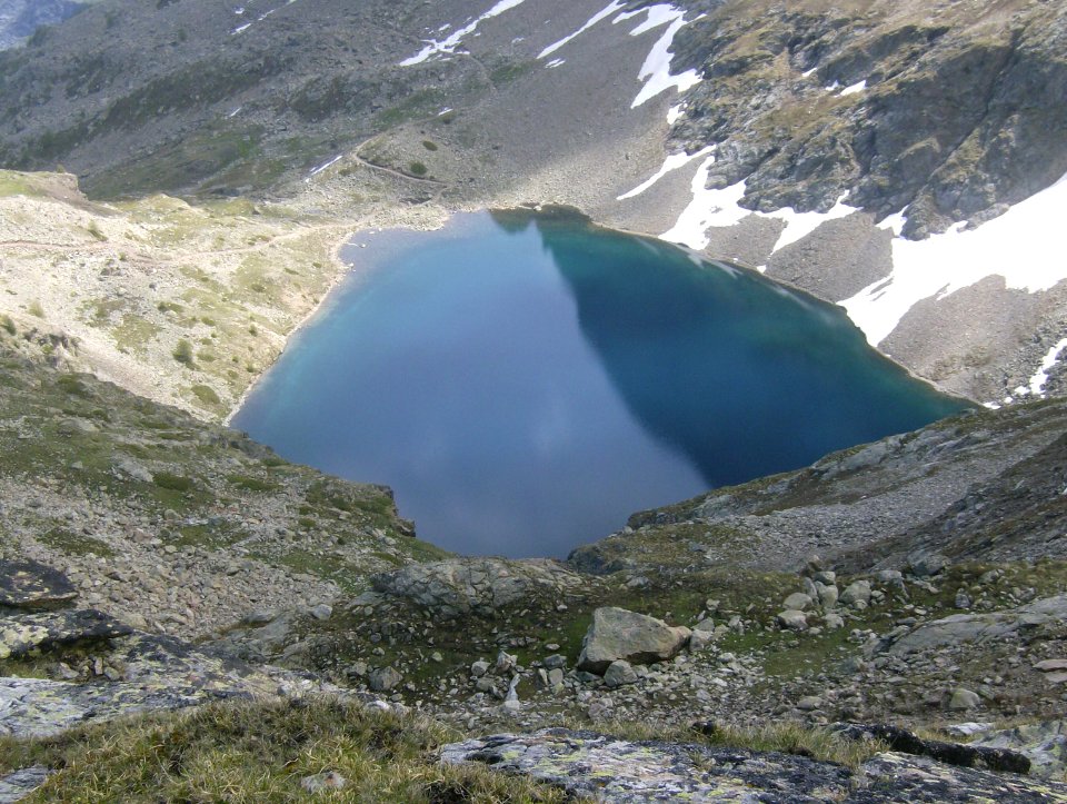 201106_0046 