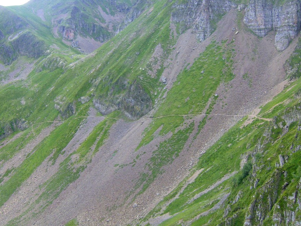201007_0135 