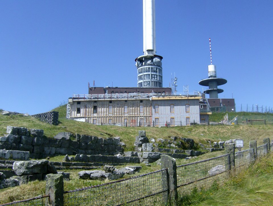 200908_0100 