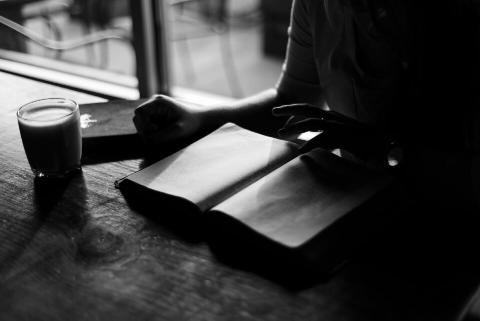 Read information literature