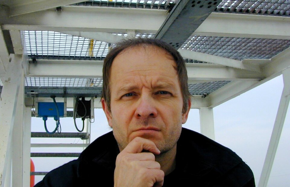 Face thoughtful cloudy