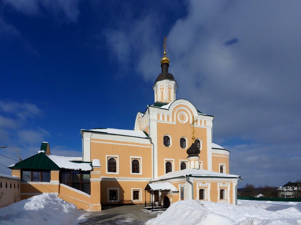 Женский монастырь на Советской улице 