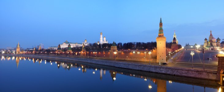Kremlin wall 