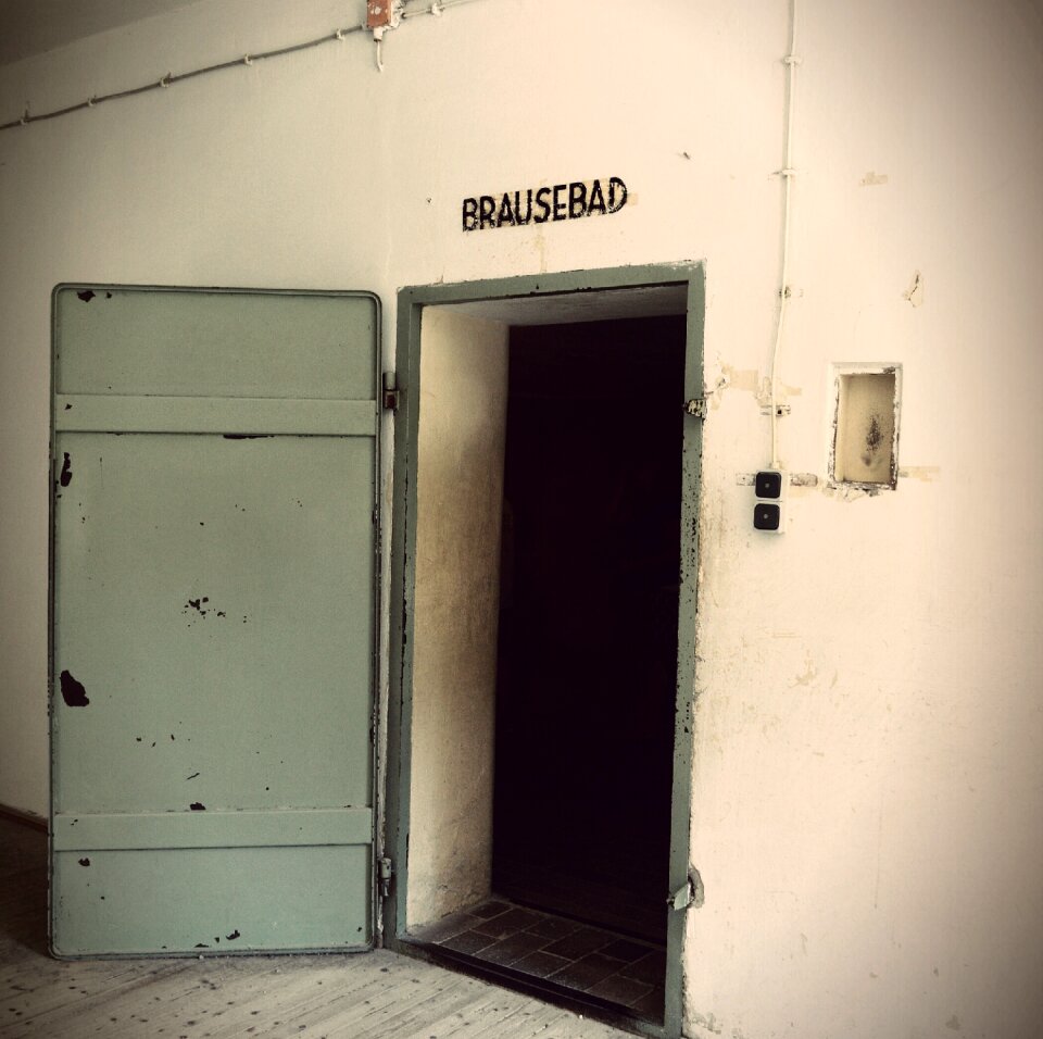 Gas chamber history memorial