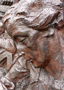 Expression artistic carving