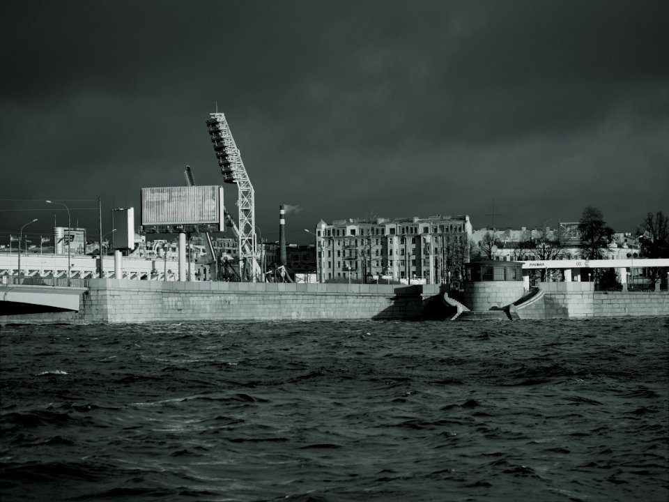 High contrast version 