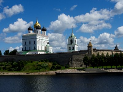 Вид на Троицкий собор 