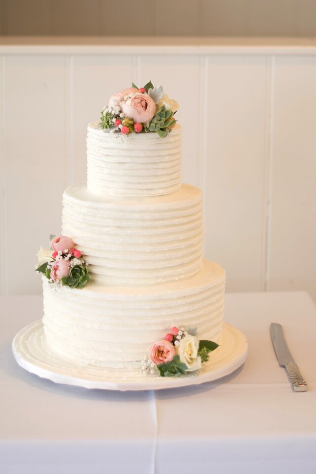Sweet white dessert