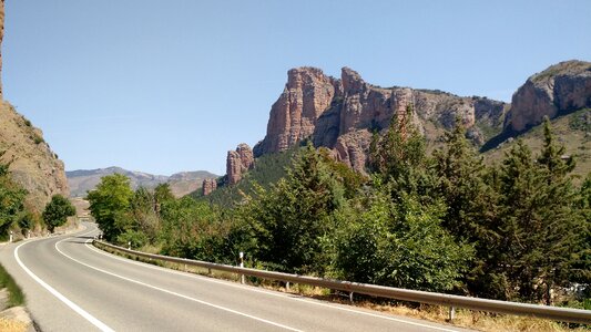 Road spain mountain