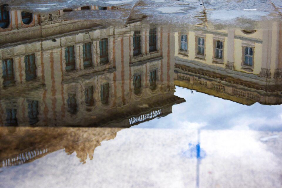 City history piazza
