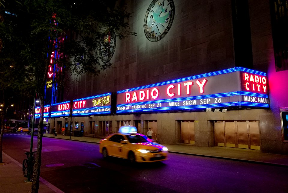 radio city music hall 