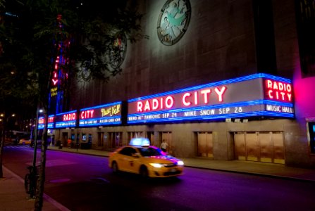 radio city music hall photo