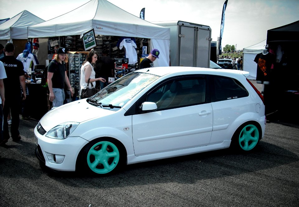 white fezza 