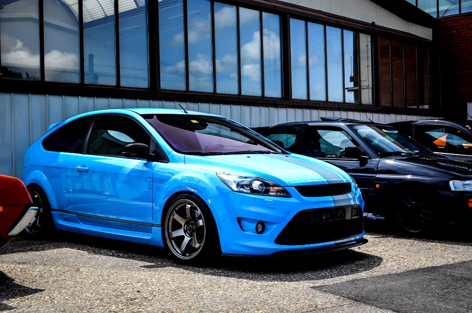 blue ST 