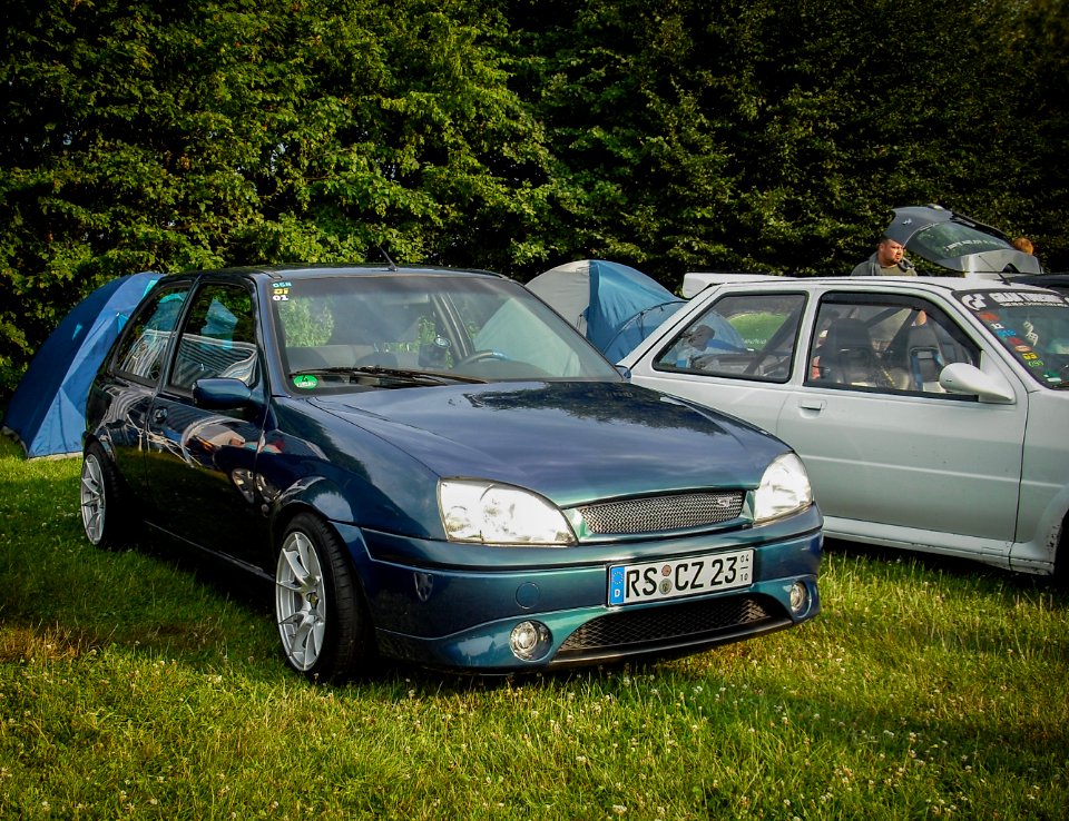 zetec s 