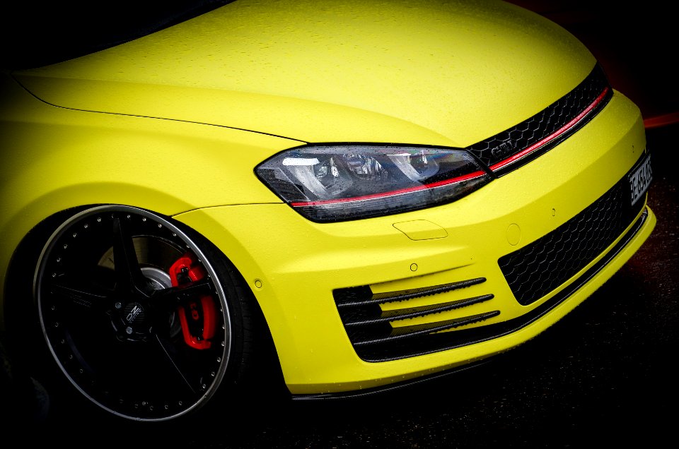 yellow golf 